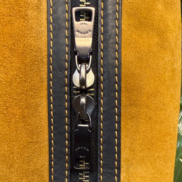 Coach 1941 Rogue 39 Black Leather Handbag - Picture 13 of 14